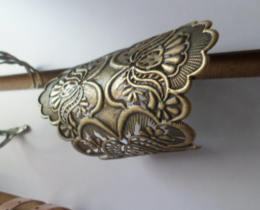 Fashion bracelet